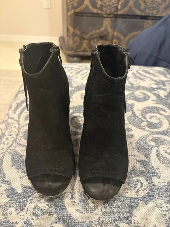 XOXO Black Suede Peep-Toe Ankle Booties with Side Tassel Zip - Picture 2 of 4